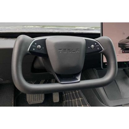 YOKE方向盤-短版簍空款 (2024年 煥新3)